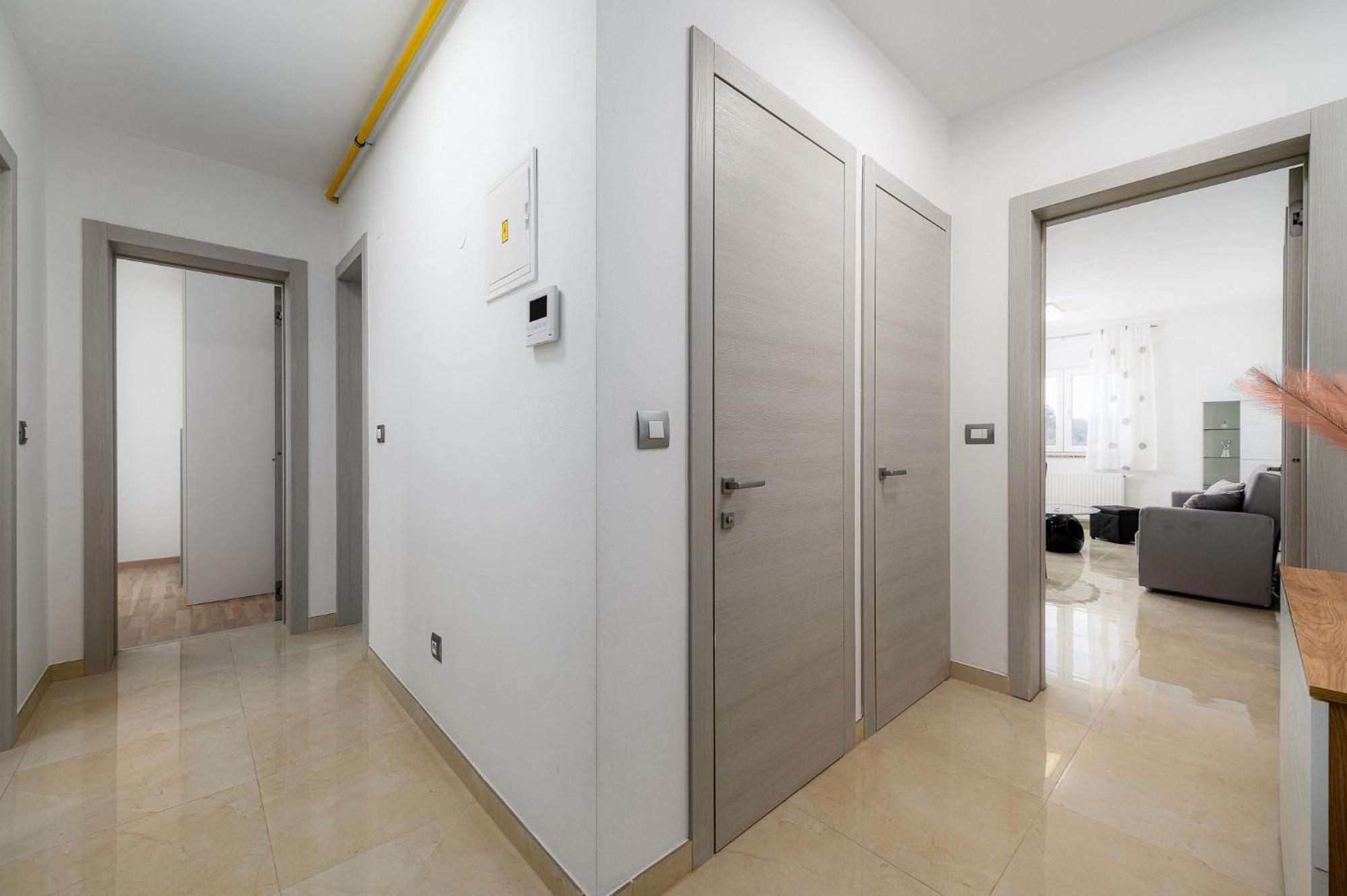 Stancija Amorozo 5 - Apartment N. 7 Poreč Dış mekan fotoğraf